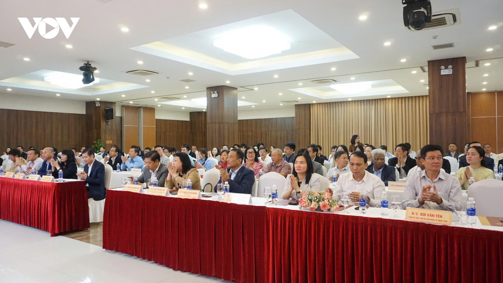 Đắk Lắk gặp doanh nghiệp tiêu biểu, khẳng định quyết tâm tăng trưởng 2 con số